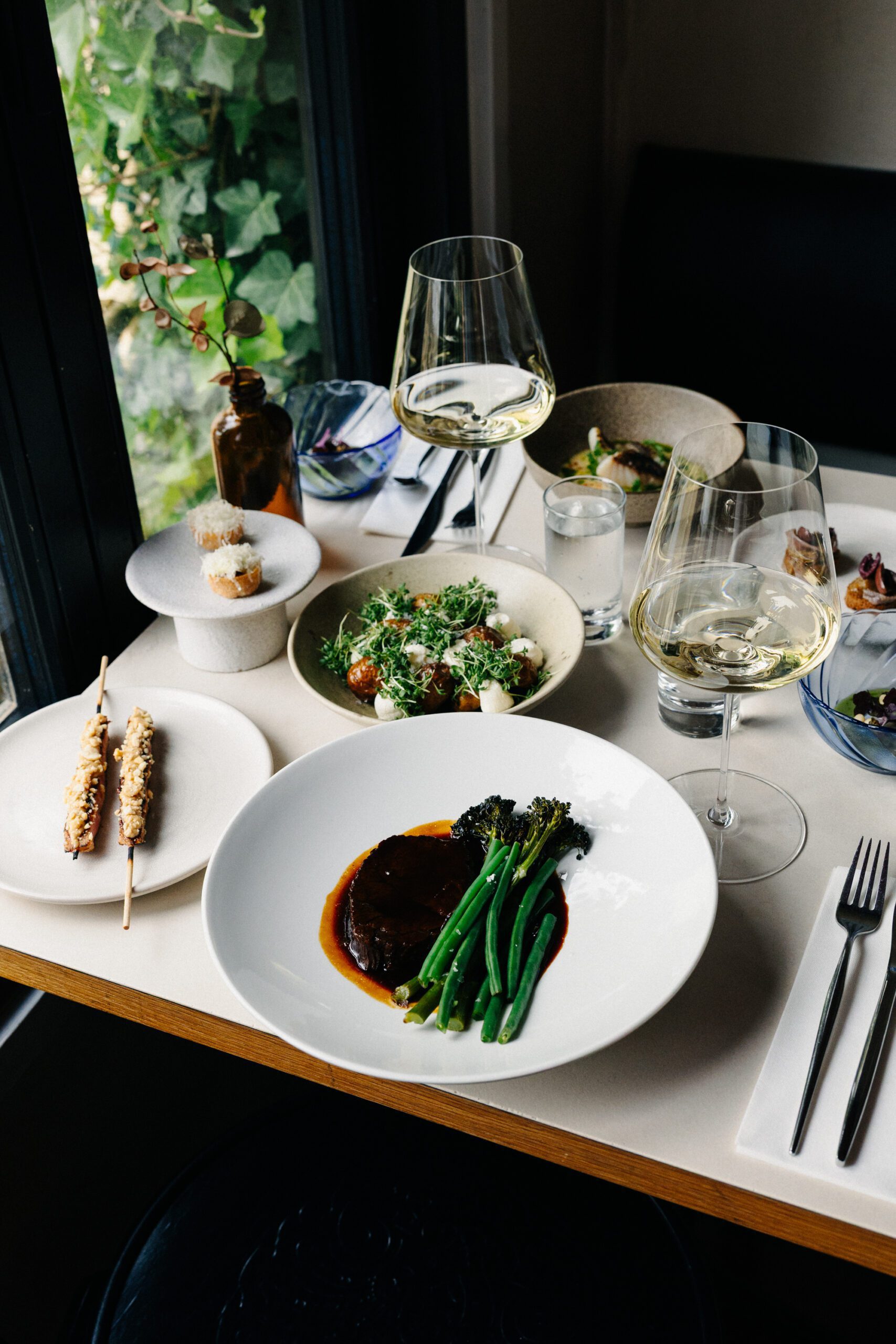 8 retters aftenmenu hos Lago